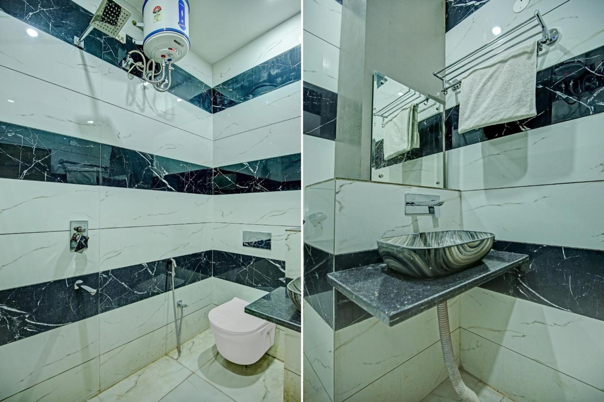 Collection O Rd Hotel Zirakpur Exterior photo